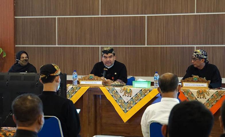title Pembangunan Jalan Rusak Belum Maksimal, Bupati Blora Minta Maaf ke Warga Pembangunan Jalan Rusak Belum Maksimal, Bupati Blora Minta Maaf ke Warga