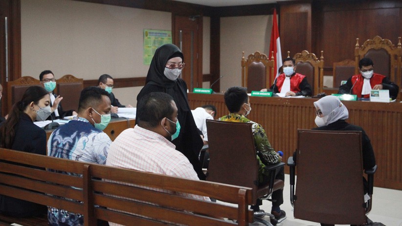 Istri Edhy Prabowo Jadi Saksi Sidang Kasus Suap Izin Ekspor Benih Lobster - Bagian 2