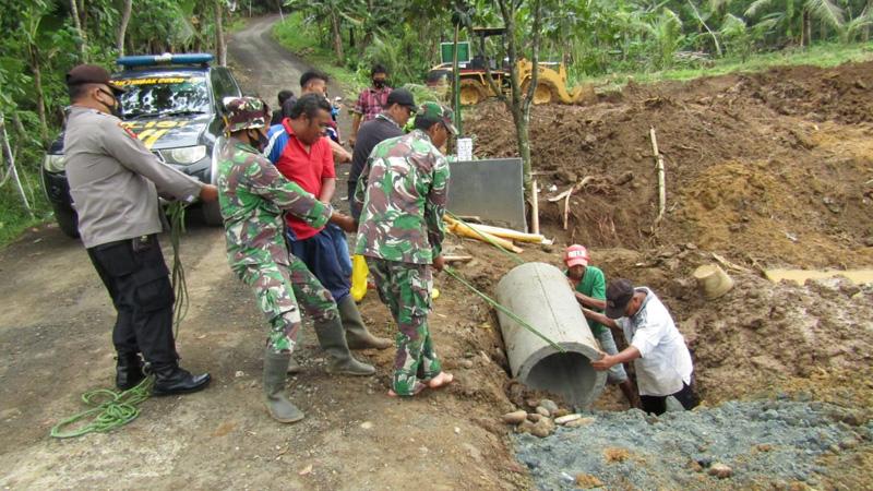 TMMD Fokus Pembangunan Wilayah Desa Terdampak Tanah Bergerak di Purbalingga 