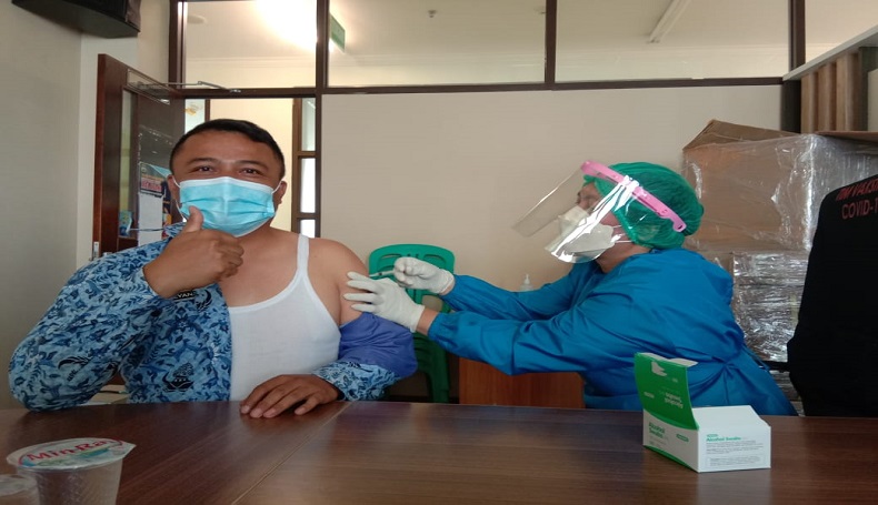 22.439 Pelayan Publik di Aceh Sudah Divaksin Covid Dosis Pertama, Target 478.489 Orang