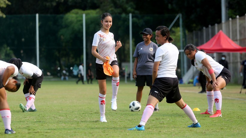 Gocekan Sabreena Dressler Bikin Gagal Fokus, Intip Permainannya saat Laga Uji Coba - Bagian 1