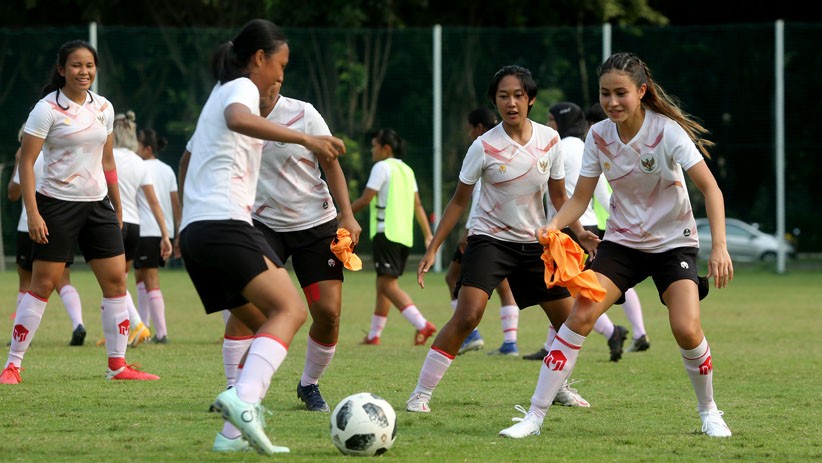 Gocekan Sabreena Dressler Bikin Gagal Fokus, Intip Permainannya saat Laga Uji Coba - Bagian 5