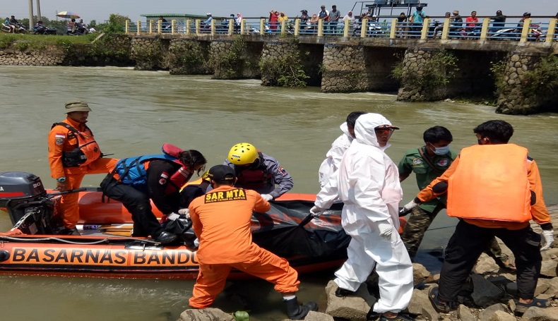 Bocah Tenggelam di Karawang Ditemukan Sudah Meninggal