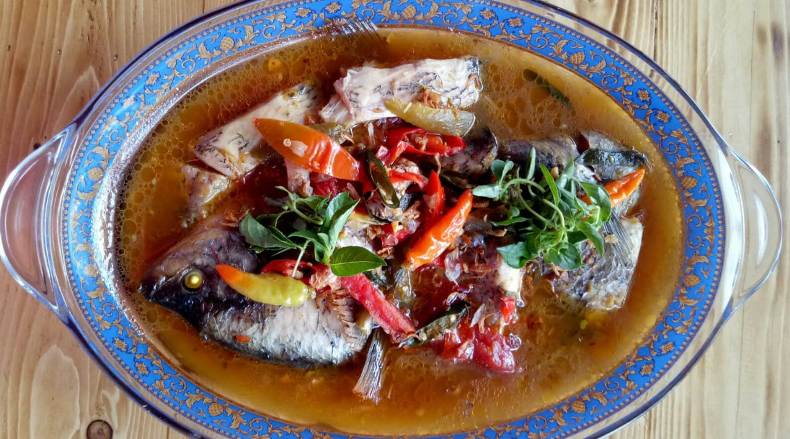 Sup Ikan Gurame Duma Cafe Salatiga, Lezatnya Nendang di Lidah 