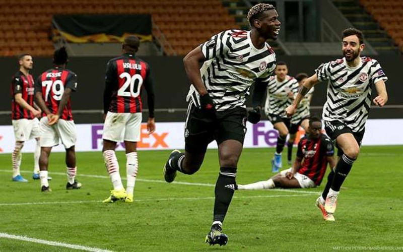 Main 4 Menit Pogba Cetak Gol, Man United Singkirkan AC Milan