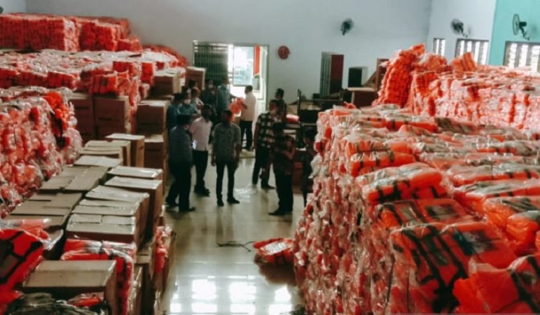 39.000 Pelampung Bergambar Bupati Jember Faida Mangkrak di Gudang 