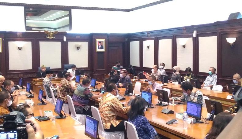 Tingkatkan Sektor Usaha, Pemerintah Bidik 30 Juta UMKM Go Digital