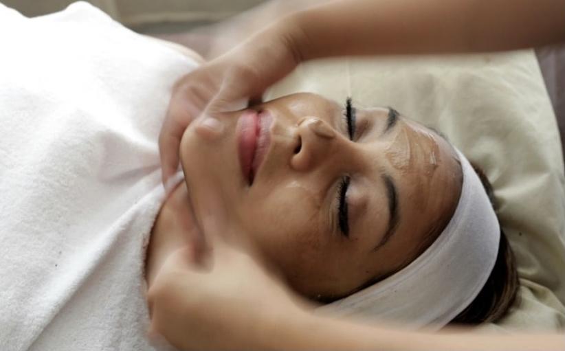 Ini 5 Cara Sederhana Mengatasi Pori-pori Besar di Kulit Wajah