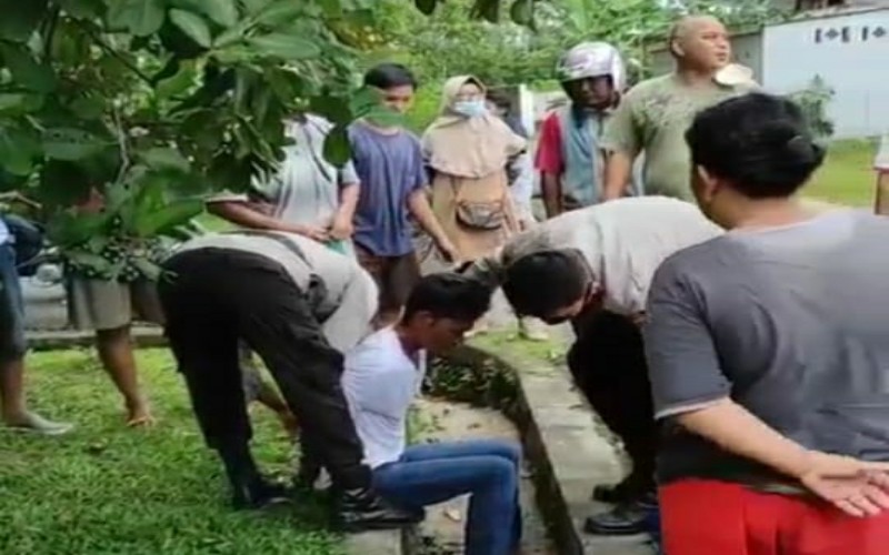 Warga Tangkap Pencuri Kotak Amal Panti Asuhan di Prabumulih