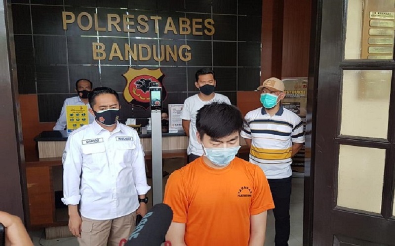 Bikin Hoaks Masjid Putar Musik Dugem, Pemuda Bandung Dihukum 7 Bulan Penjara