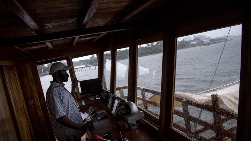 Keliling Kepulauan Seribu dengan Kapal Augustine Phinisi - Bagian 2