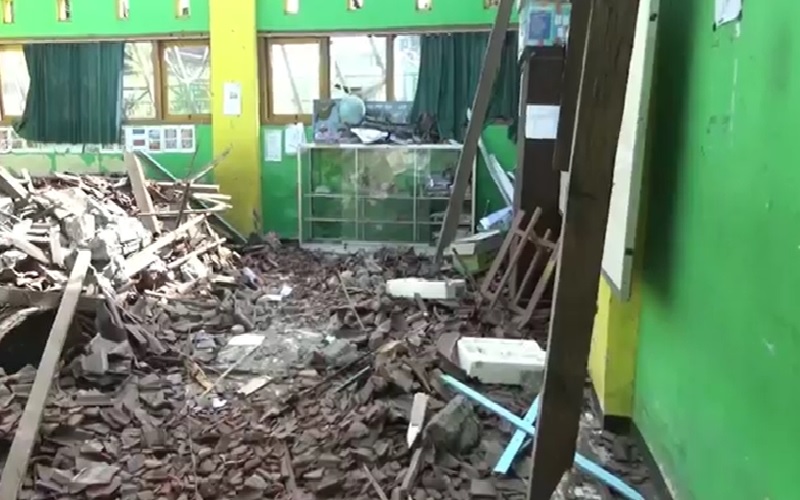 Bangunan SDN 2 Tengari Lombok Tengah Roboh 