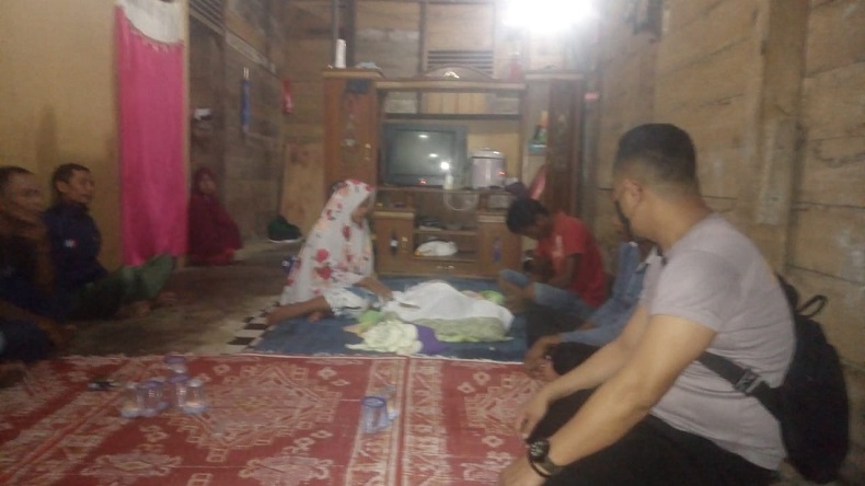 Pamit Main Sepeda, 2 Bocah Tewas di Bekas Galian C di Kampar