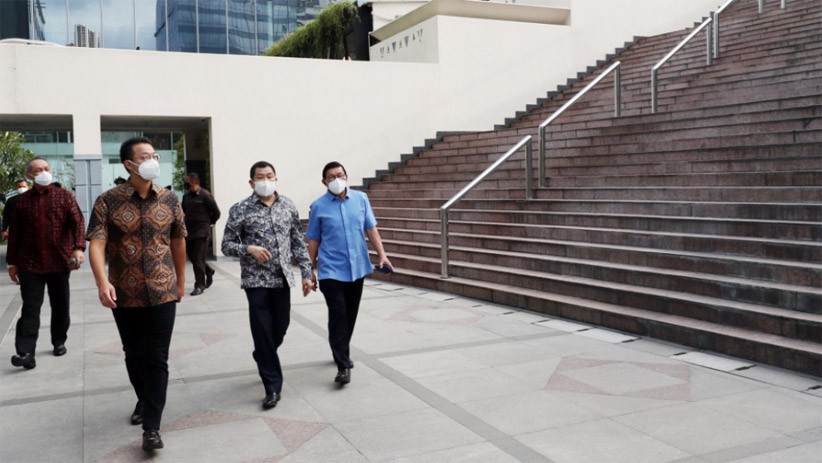 Hary Tanoesoedibjo Ajak John Riady Kunjungi Fasilitas MNC Group - Bagian 5