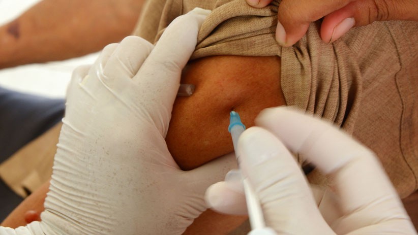 Antusiasme Warga Lansia Vaksin Covid-19 di RPTRA Gajah Tunggal - Bagian 2