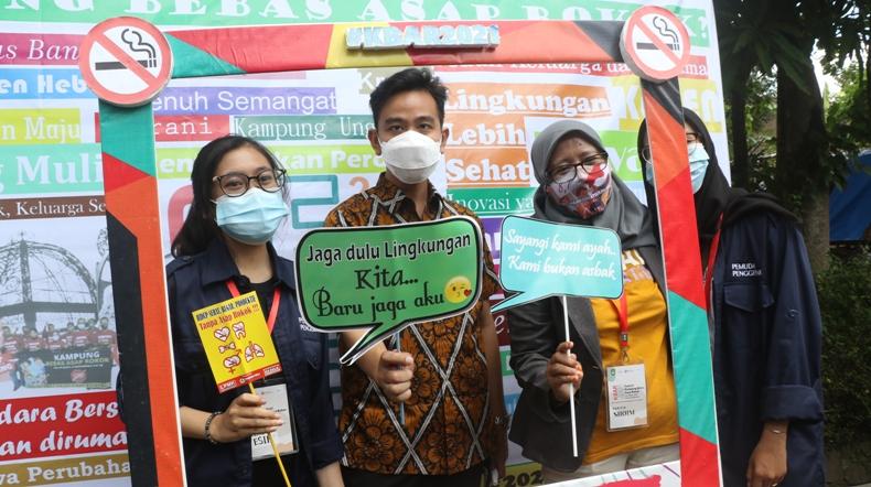 Gibran Gembira, Kampung Bebas Asap Rokok Mulai Berkembang di Solo 