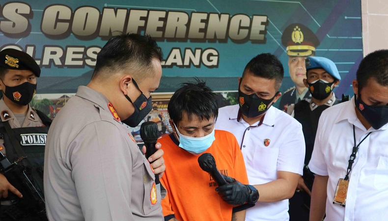 Kabur usai Bacok dan Bakar Ayahnya hingga Tewas, Pelaku Ditangkap saat Sembunyi di Kebun Tebu