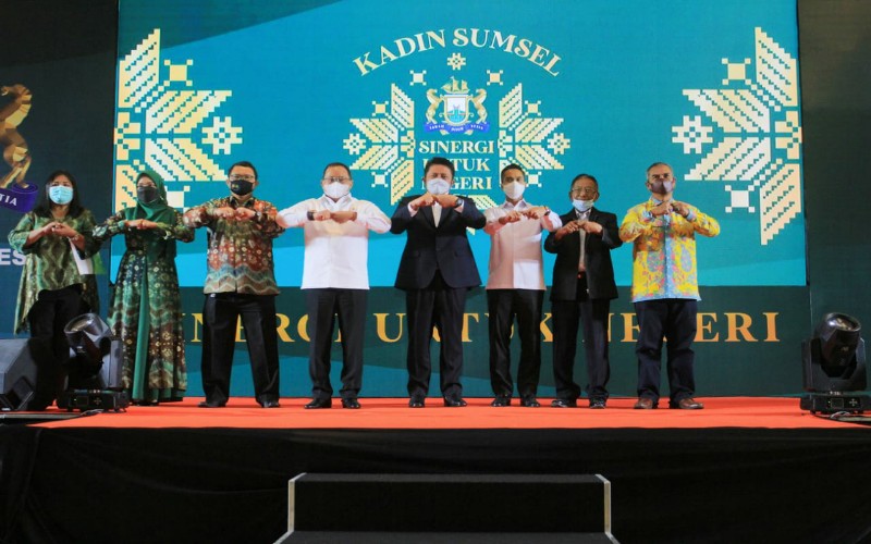 Kembali Dilantik Jadi Ketua KADIN Sumsel, Ini Program Dodi Reza