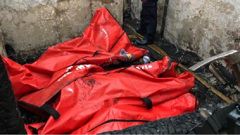 Terjebak Kobaran Api, 10 Orang Tewas dalam Kebakaran Rumah Kontrakan di Matraman