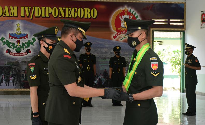 title Anak Petani asal Demak Jadi Bintara Terbaik Penerbang Angkatan Darat Anak Petani asal Demak Jadi Bintara Terbaik Penerbang Angkatan Darat