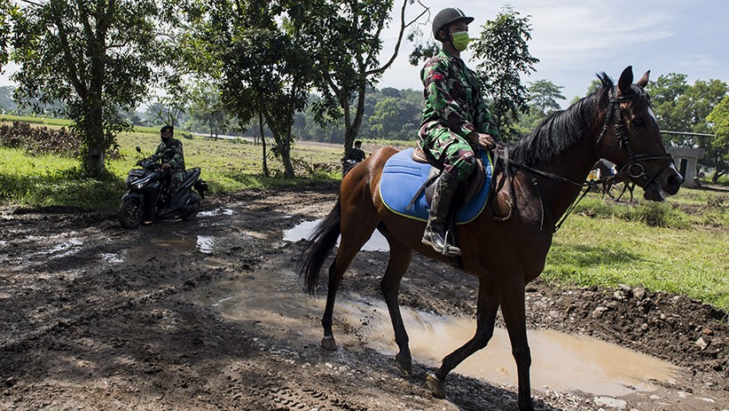 Begini Prajurit Kavaleri TNI AD Latihan Berkuda  - Bagian 4