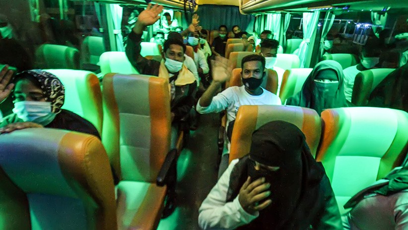 Puluhan Pengungsi Rohingya Dipindahkan dari Lhokseumawe ke Medan - Bagian 1