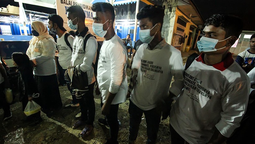 Puluhan Pengungsi Rohingya Dipindahkan dari Lhokseumawe ke Medan - Bagian 3