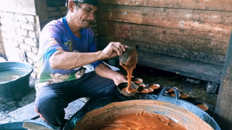 Jelang Ramadan, Harga Gula Merah di Solok Naik