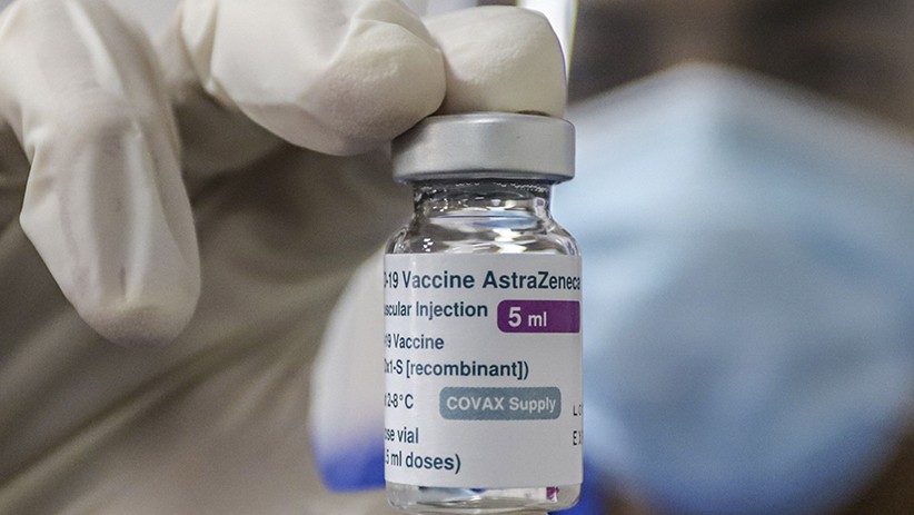 Ribuan Karyawan Bank di Batam Disuntik Vaksin Covid-19 AstraZeneca - Bagian 2