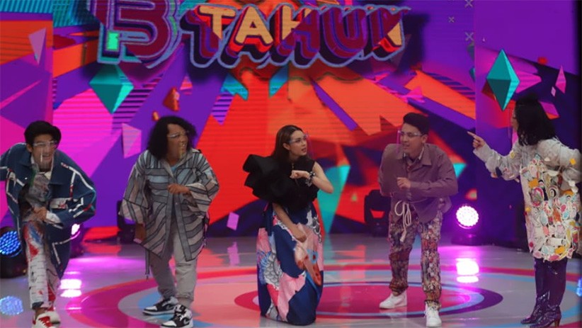 Kemeriahan Panggung Ulang Tahun Dahsyat Dimulai  - Bagian 2