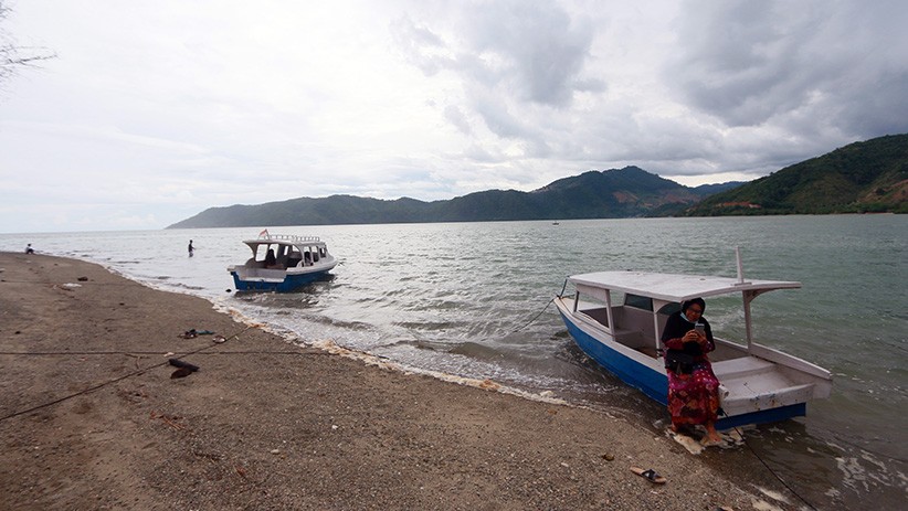 Indahnya Pemandangan Pasir Putih Pantai Bilato Gorontalo - Bagian 2