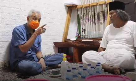 Ngobrol Bareng Gus Muwafiq, Ganjar Mengaku Siap Mundur Jika Dianggap Gagal