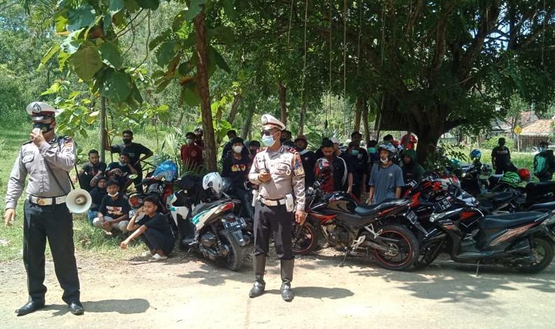 Rombongan Pesilat Dihalau Polisi saat Melintas di Jalan Rembang-Blora, Ini yang Terjadi