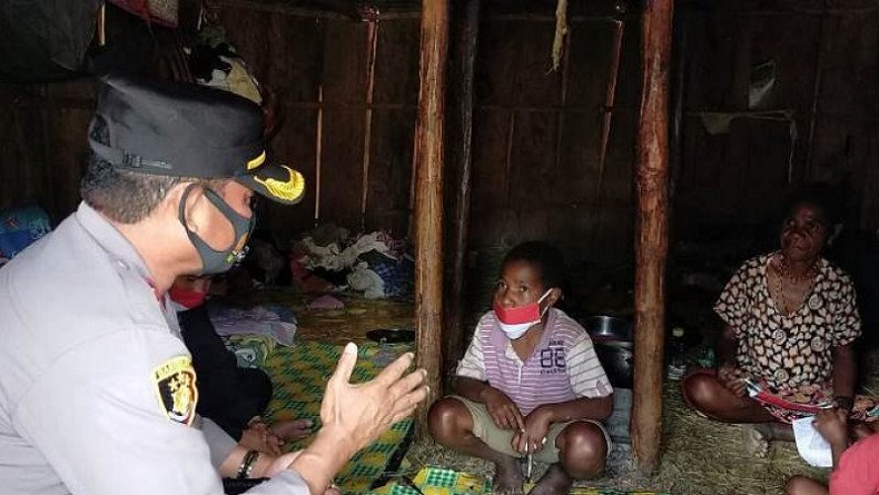 Bocah Kelas 4 SD di Tolikara Diangkat Jadi Anak Asuh Polres