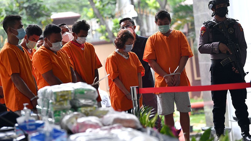 Bareskrim Polri dan Bea Cukai Ungkap Peredaran 42,3 Kg Sabu - Bagian 3