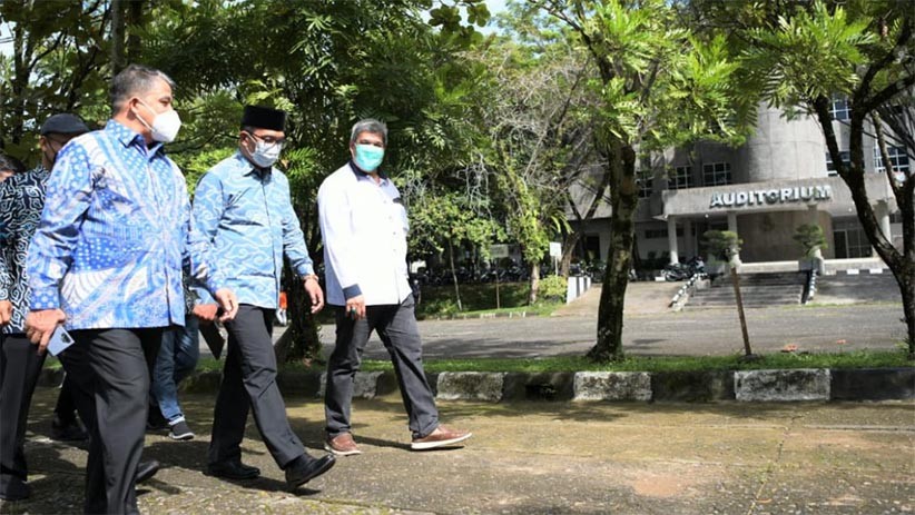 Ridwan Kamil Hadiri Munas Badan Eksekutif Mahasiswa Seluruh Indonesia ke-XIV  - Bagian 5