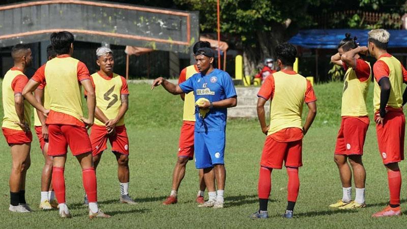 Berburu Pelatih Asing, Arema FC Punya 2 Kriteria Utama