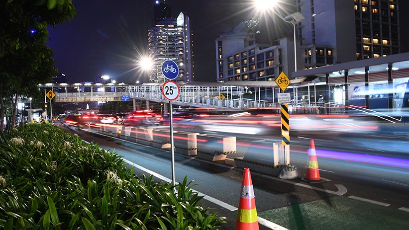 4.000 Pembatas Jalur Sepeda Permanen Akan Dipasang di Jalan Sudirman-Thamrin - Bagian 3
