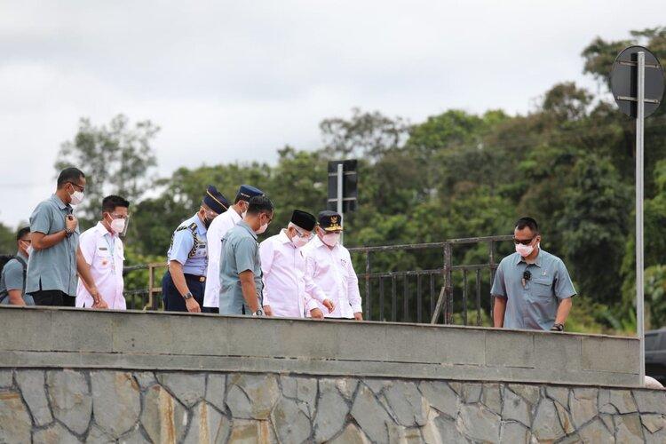 Tiba di Palangka Raya, Wapres Ma'ruf Amin Disambut Gubernur Kalteng