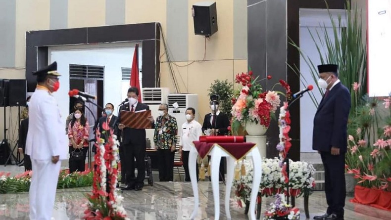 Olly Lantik Maurits Mantiri-Hengky Honandar Jadi Wali Kota dan Wakil Wali Kota Bitung