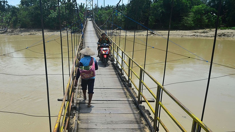 Jembatan Gantung Jadi Jalan Alternatif Menghubungkan Grobogan dan Kudus - Bagian 1