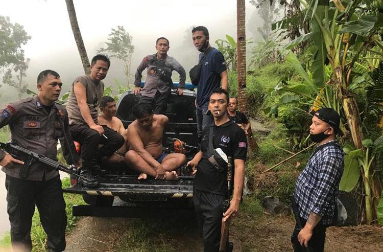 title Tebang 3 Pohon di Hutan Lindung, 2 Warga Gunungkidul Ditangkap Polisi Tebang 3 Pohon di Hutan Lindung, 2 Warga Gunungkidul Ditangkap Polisi