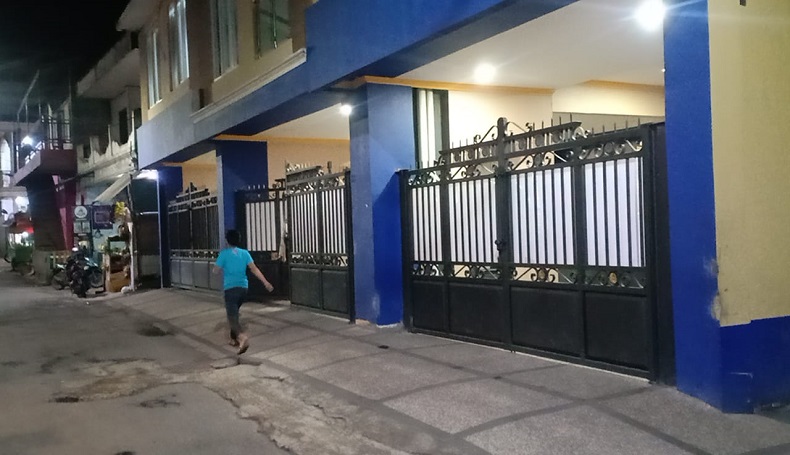 title Setelah Ditetapkan Tersangka, Rumah Bupati Aa Umbara Sutisna di Lembang Lengang Setelah Ditetapkan Tersangka, Rumah Bupati Aa Umbara Sutisna di Lembang Lengang