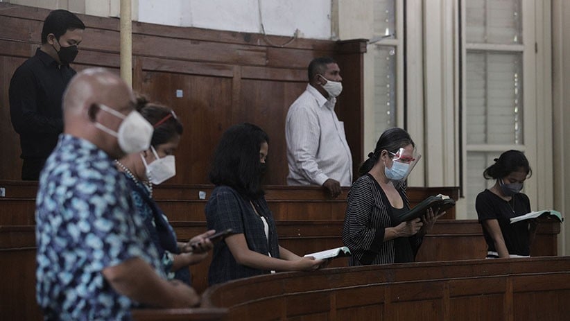 Ibadah Jumat Agung di Gereja Immanuel Berlangsung Khidmat - Bagian 4