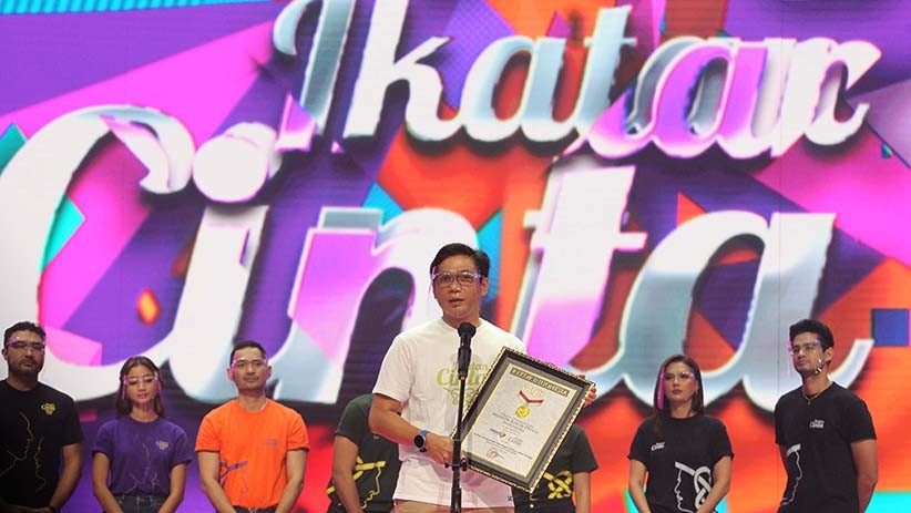 Sinetron Ikatan Cinta Raih Rekor MURI - Bagian 2