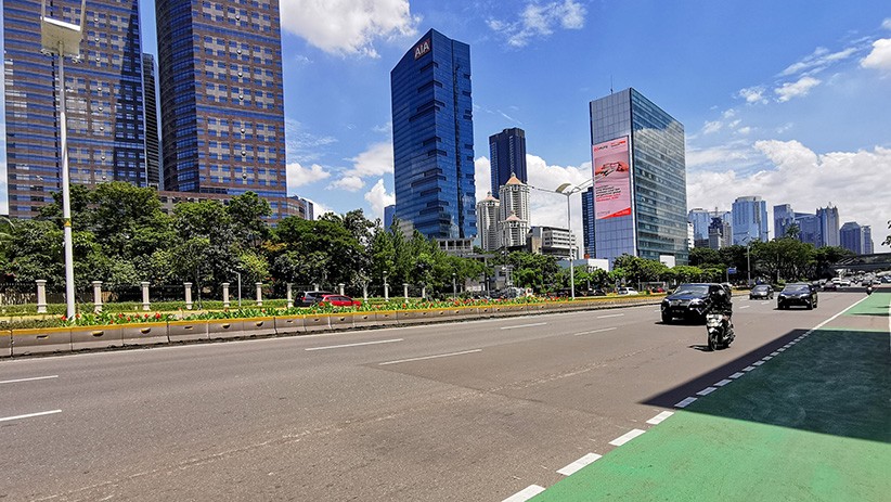 Libur Paskah, Lalu Lintas Kota Jakarta Ramai Lancar - Bagian 2
