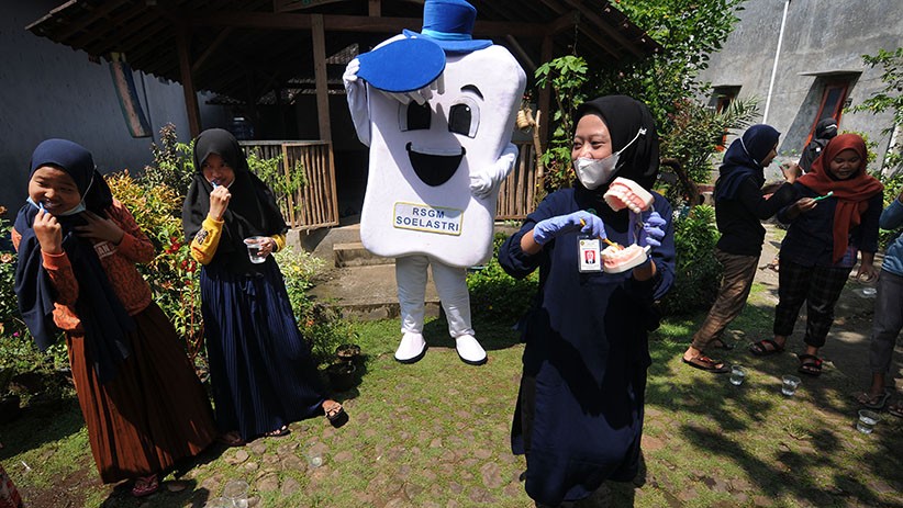 Edukasi Merawat Gigi dengan Baik Sejak Dini - Bagian 1