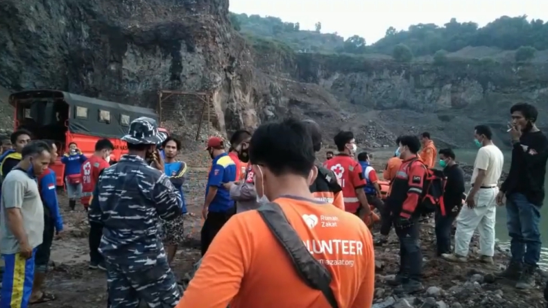 Berenang di Bekas Galian Tambang, Sopir Truk di Cilegon Hilang Tenggelam