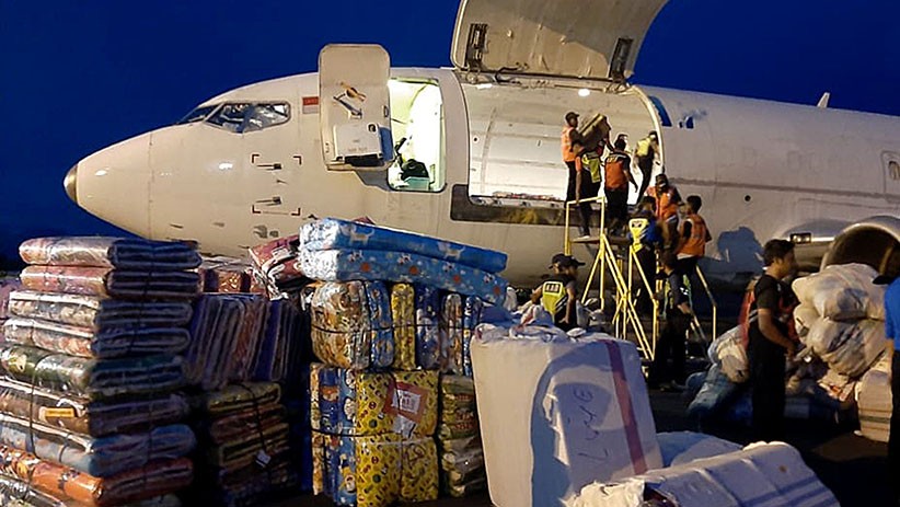 Bantuan untuk Korban Banjir dan Longsor NTT Tiba di Bandara Frans Seda - Bagian 1