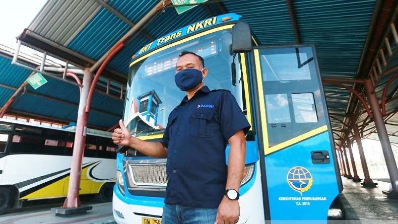 Perum Damri Buka Layanan Bus Wisata di Gorontalo